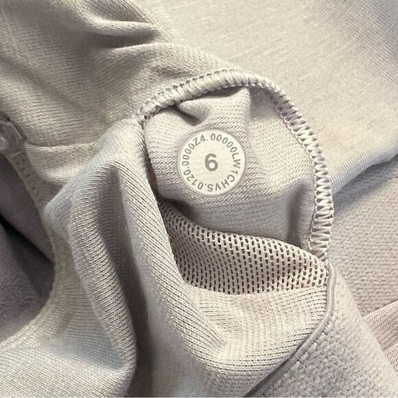 Lululemon Cold Shoulder Yoga Tank Diamond Dye Stargaze Pitch Grey 6 - Picture 7 of 9